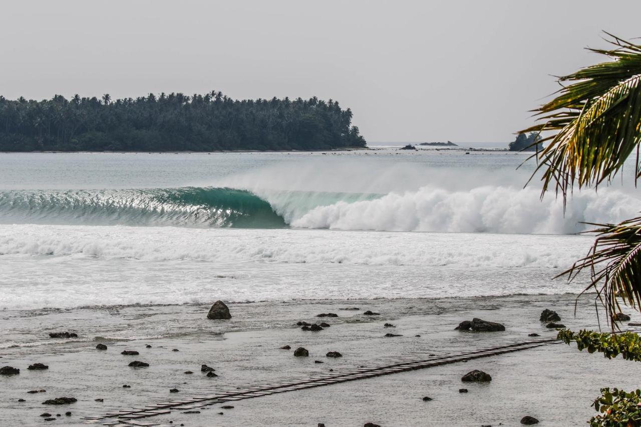 Nias Surf Stay Lagudri Eksteriør billede